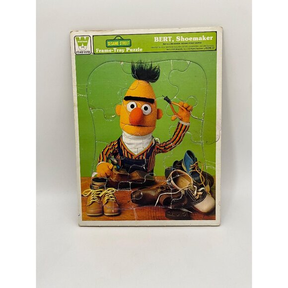 Vintage 1979 Sesame Street Shoemaker Bert Frame Tray Puzzle- Retro Jigsaw - Picture 1 of 4